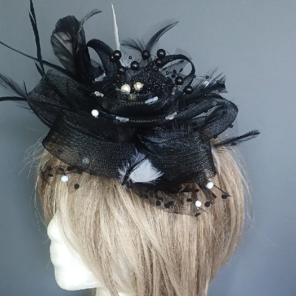 Fascinator